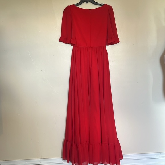 Ieena for Mac Duggal Stunning Red Ruffled V-neck Slit Gown - NWT - Size 0 - Picture 16 of 16
